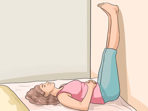10-Minute Morning In Bed Yoga Sequence, 6 Poses, To Start The Day Gloriously
