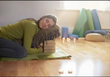 Yin yoga vs Restorative yoga, how are they different?
